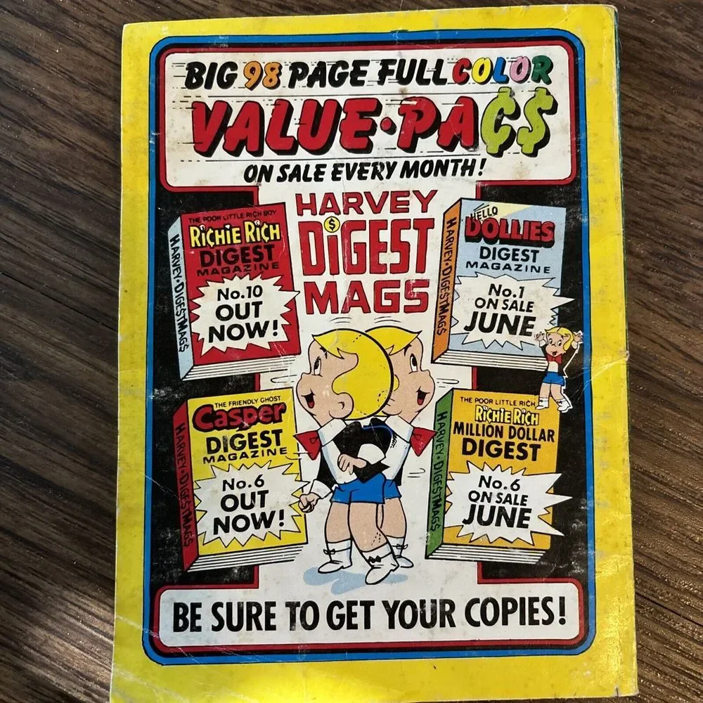 RICHIE RICH THRILLS 'N'‎ LAFFS The Poor Little Rich Boy HARVEY COMIC  Aug No. 10